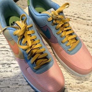 Nike Air Force 1 Low '07 LV8 Men’s 11 Women 12.5